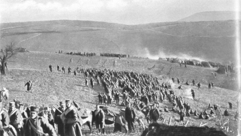 “МАРШ НА ДРИНУ” У СРБИЈИ ЈЕ ДЕЦЕНИЈАМА БИО ЗАБОРАВЉЕН, А ОНДА ЈЕ ИВО АНДРИЋ ЈЕДНИМ ПОТЕЗОМ ПРОМЕНИО СВЕ