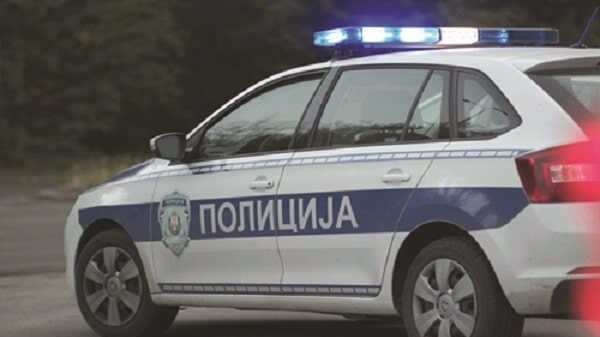 У судару на ауто-путу код Лесковца повређено пет особа