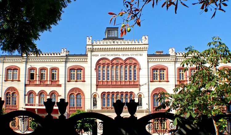Док су пријаве за сексуално узнемиравање анонимне, факултет не реагује – коме се обратити