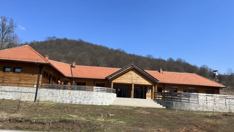 Визиторски центар код Церјанске пећине спреман за туристе