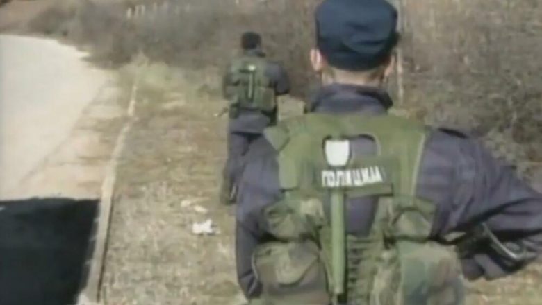 ИСПОВЕСТ РАТНОГ ДОКТОРА СПЕЦИЈАЛНИХ ЈЕДНИЦА ПОЛИЦИЈЕ ДР ДРАГАНА ПАВЛОВИЋА Сви лекари који су учествовали у одбрани Косова и Метохије, заједно са медицинским техничарима, заслужују поштовање и да се никада не забораве!