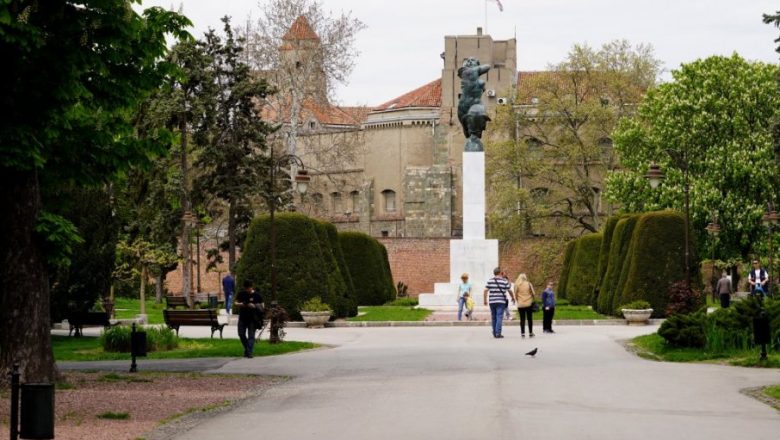 ВРЕМЕНСКА ПРОГНОЗА ЗА СРЕДУ 13. АПРИЛ: После хладног јутра сунчано и топлије, право пролеће до викенда