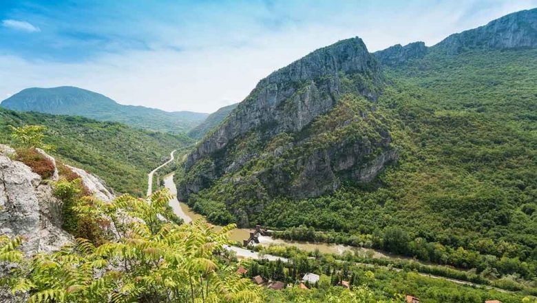 Истраживачка станица Јелашница организује излет до Сићевачке клисуре (Јечава, село Сићево – Ликовна колонија)