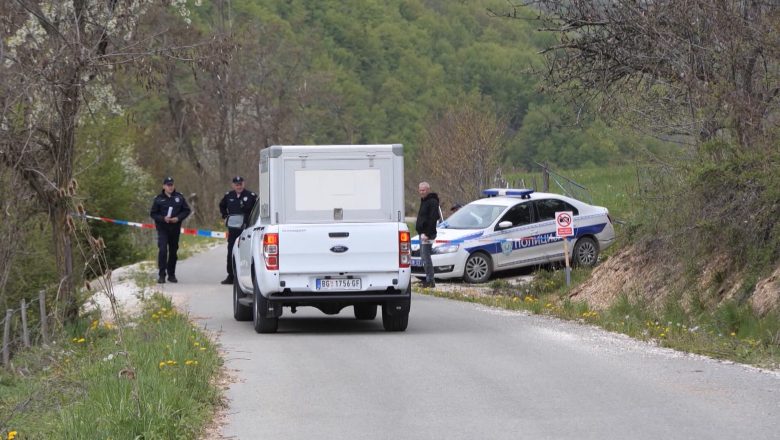 Након обдукције Зукорлић сахрањен у дворишту џамије у Новом Пазару