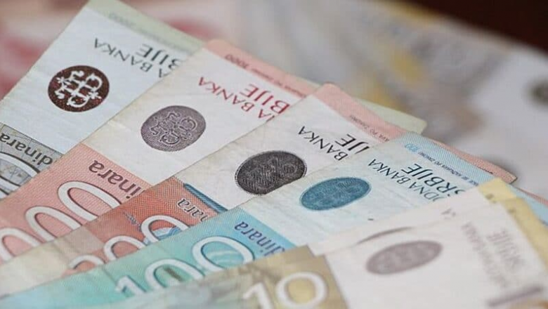 Просечни грађанин Ниша у мају примио скоро 190 евра мање од просечног Београђанина